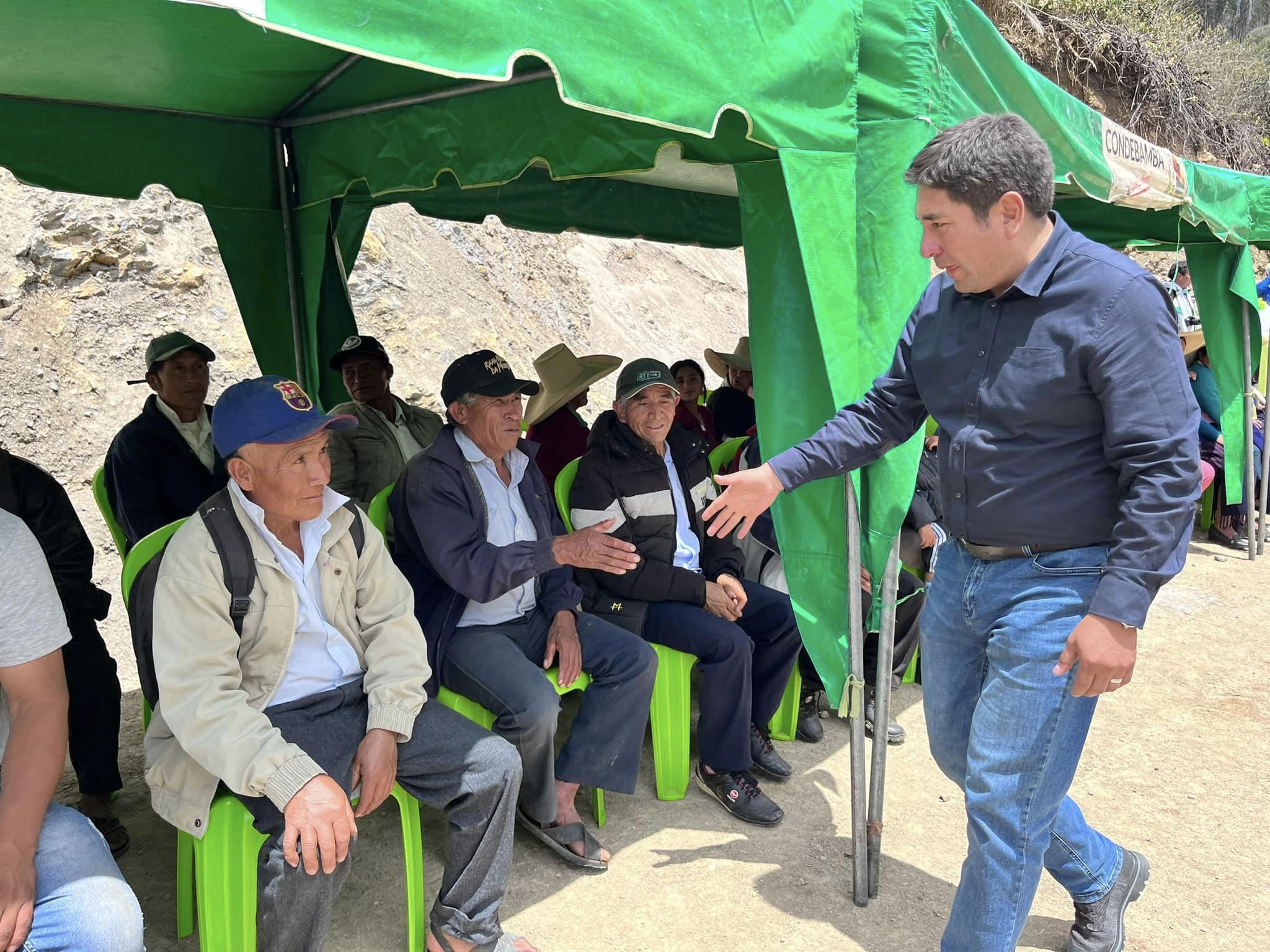 Se inauguró puente en Río Quebrada Honda