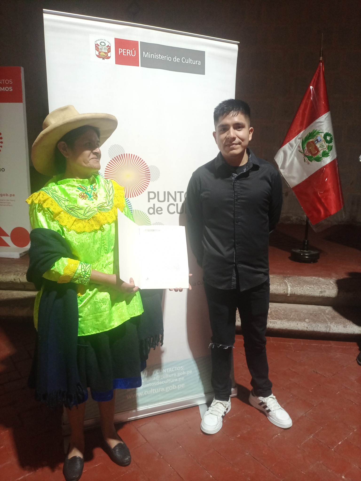 Reconocimiento a organizaciones de la provincia de Cajabamba.
