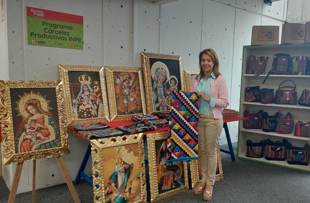Productos de Cárceles Productivas son exhibidos en la 2° edición del año de “Ruraq maki, hecho a mano”