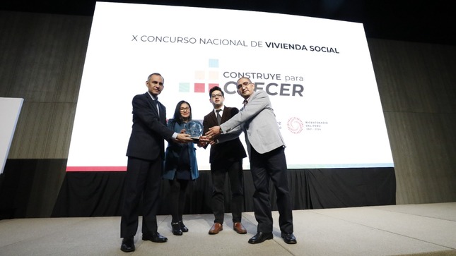 Ganadores del concurso Construye para Crecer 2022
