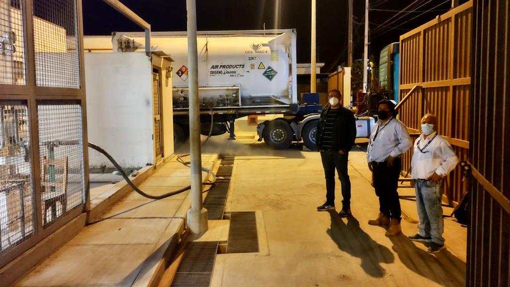 Con apoyo de la región policial de Pisco se logró que camión cisterna con 17.9 toneladas de oxígeno pudiera llegar a su destino pese a bloqueo de carretera