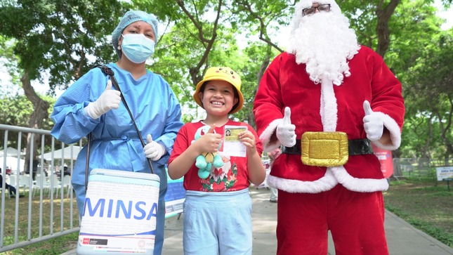 Minsa promueve la vacunación a través del “Vacuna Noel Navideño”