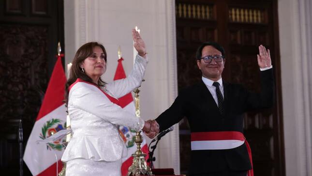 Jair Pérez Brañez juramenta como ministro de Cultura 