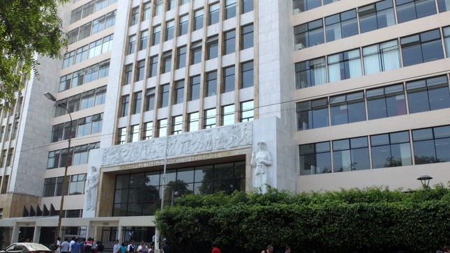 Fachada del Ministerio de Trabajo