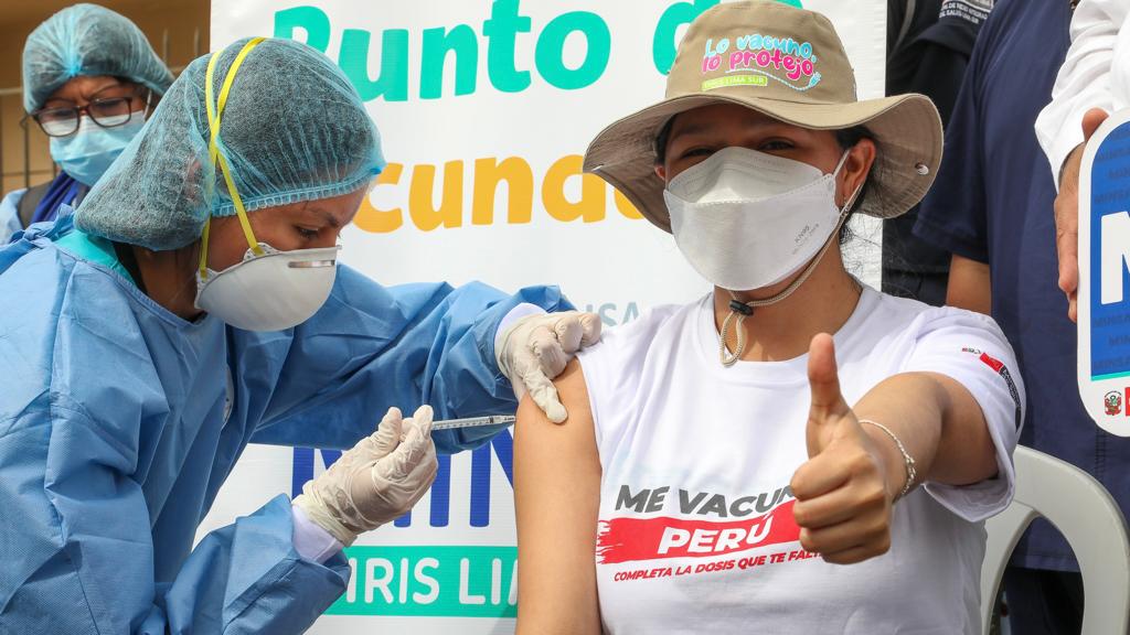 Minsa refuerza barridos de vacunación en el norte y sur de Lima