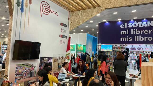 La cultura peruana destacó en la Feria Internacional del Libro (FIL) de Guadalajara
