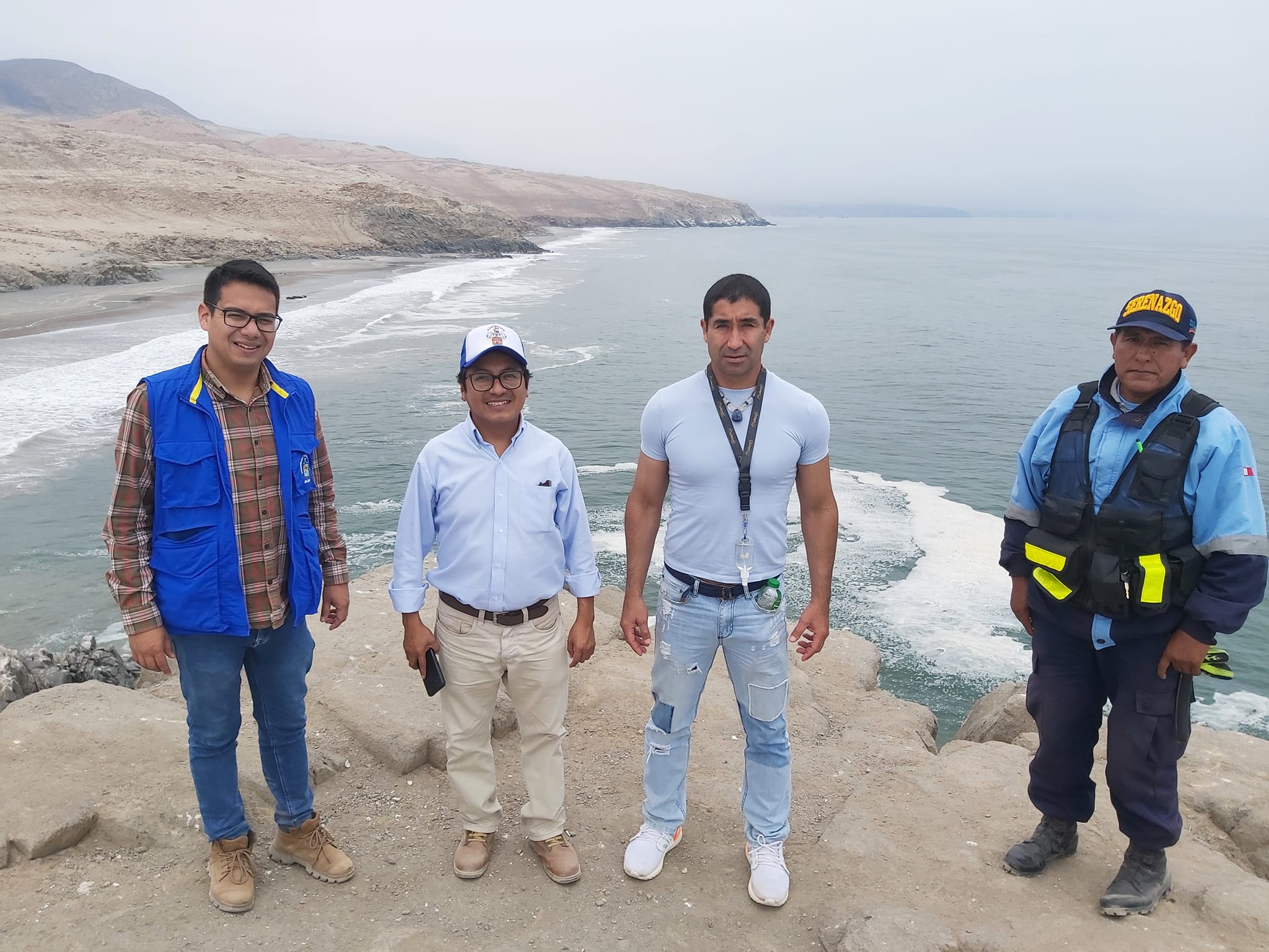 fotografías de alcalde y autoridades