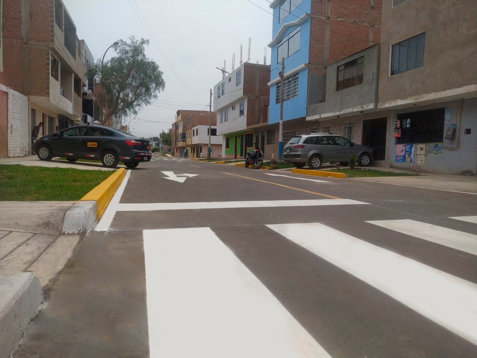 Alcalde Pedro López cumple con vecinos del A.H. 2 de Julio