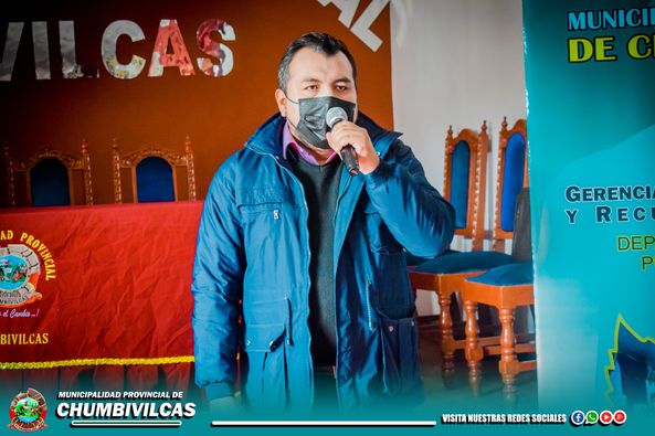 MUNICIPALIDAD PROVINCIAL DE CHUMBIVILCAS ENTREGÓ MANDILES Y GORRAS A EXPENDEDORES AMBULANTES DEL ÁMBITO SANTO TOMÁS