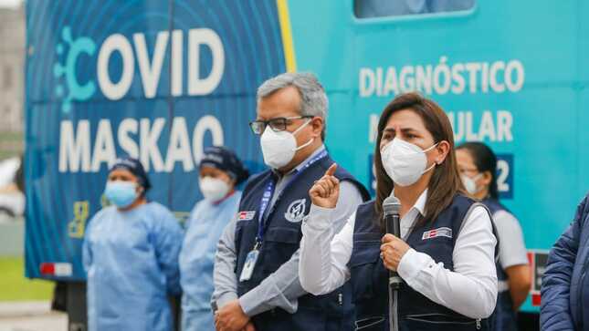 Minsa presenta laboratorios móviles “Covid Maskaq” que permiten obtener un diagnóstico oportuno de la covid-19