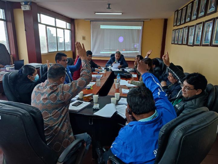 Concejo aprueba por unanimidad brindar apoyo económico de 1 UIT a joven barranquino ajedrecista
