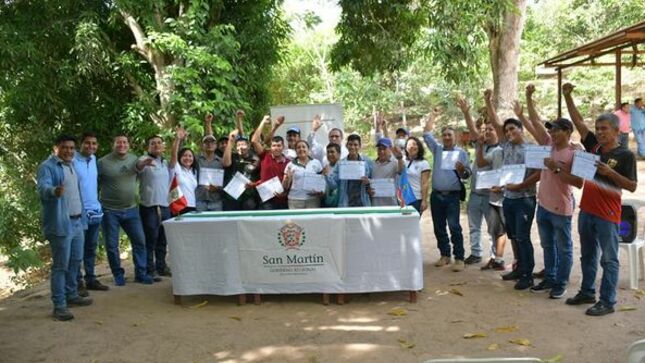 La Vicegobernadora regional de San Martín, Nohemí Aguilar Puerta, en representación del Gobernador Regional de San Martín, Pedro Bogarín Vargas, participó en ceremonia protocolar de reconocimiento a los 28 guardaparques del Área de Conservación Regional Cordillera Escalera 