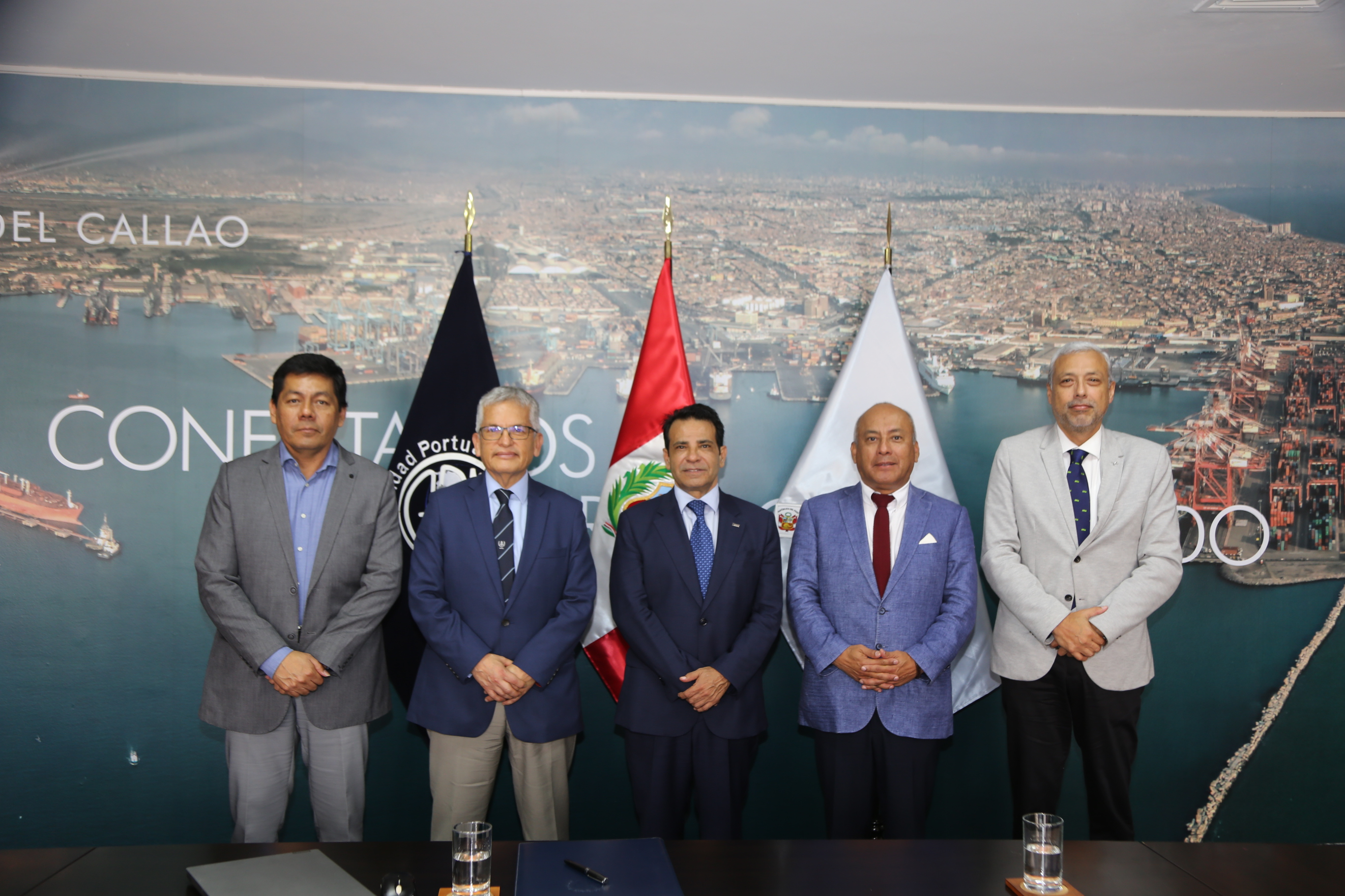 APN y el Instituto Marítimo Español suscribieron convenio de cooperación interinstitucional