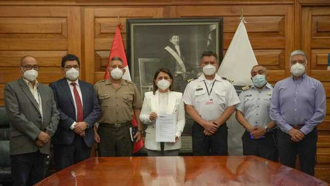 Minsa suscribe acta para enfrentar alerta roja por conflicto social-