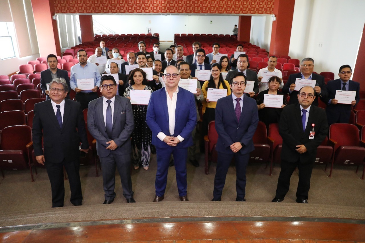 MTPE entregó certificados a participantes de curso de capacitación sobre negociación colectiva en el sector público
