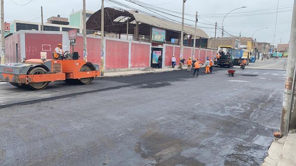 Inician los trabajos de recapeo en la calle Lauriama