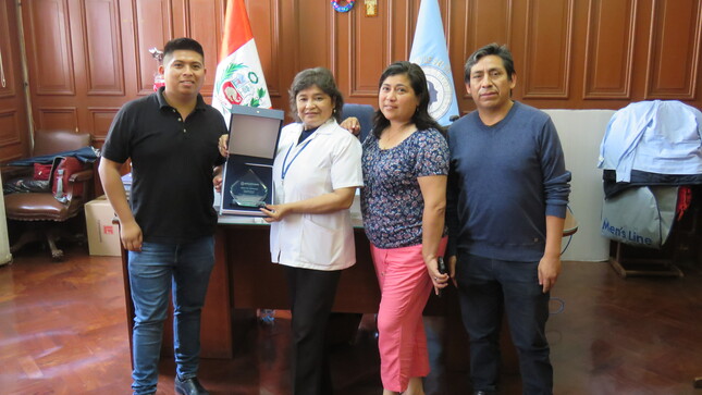 Cooperacion alemana GIZ y MINSA premian al hospital Víctor Larco Herrera por avance digital SIHE