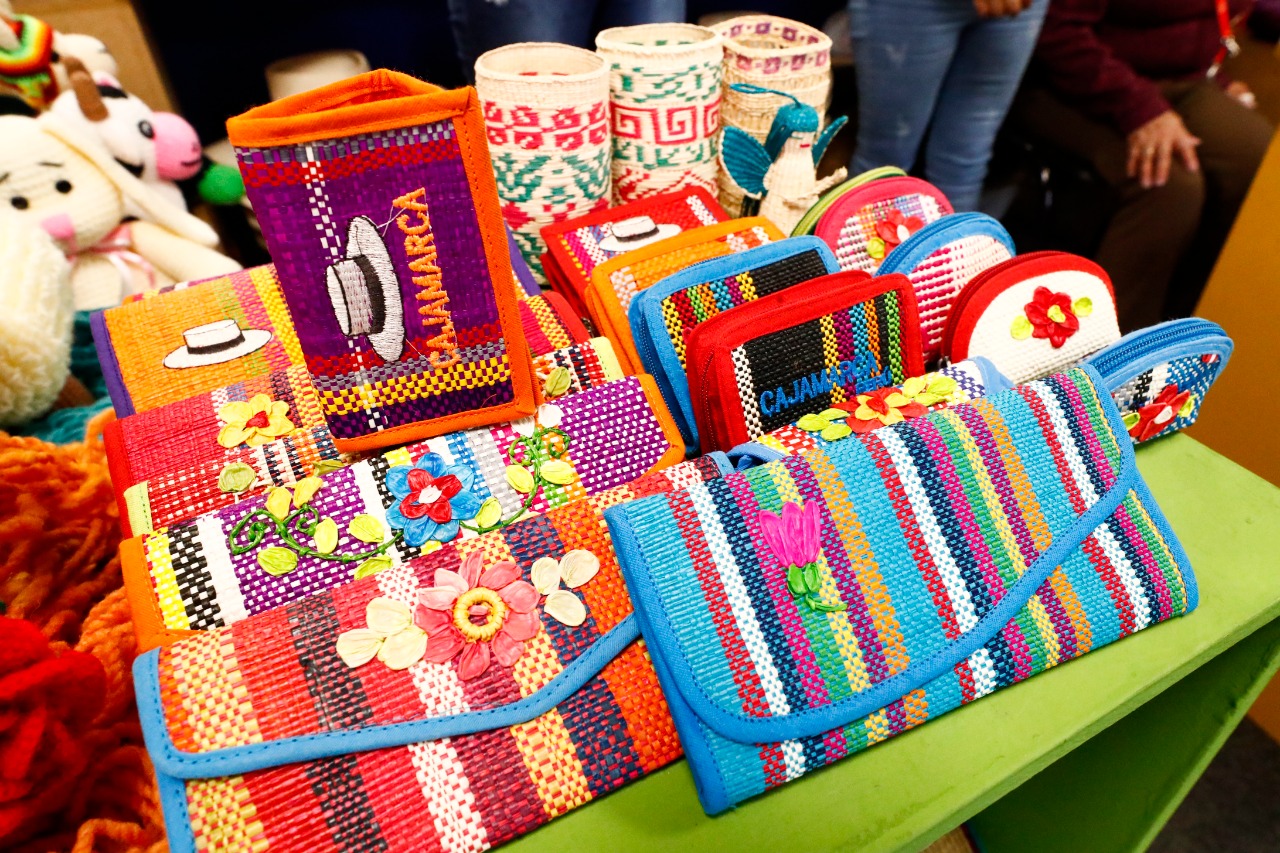 Ruraq maki: Artesanos ofrecen artículos tradicionales desde cinco soles como regalo perfecto para esta navidad