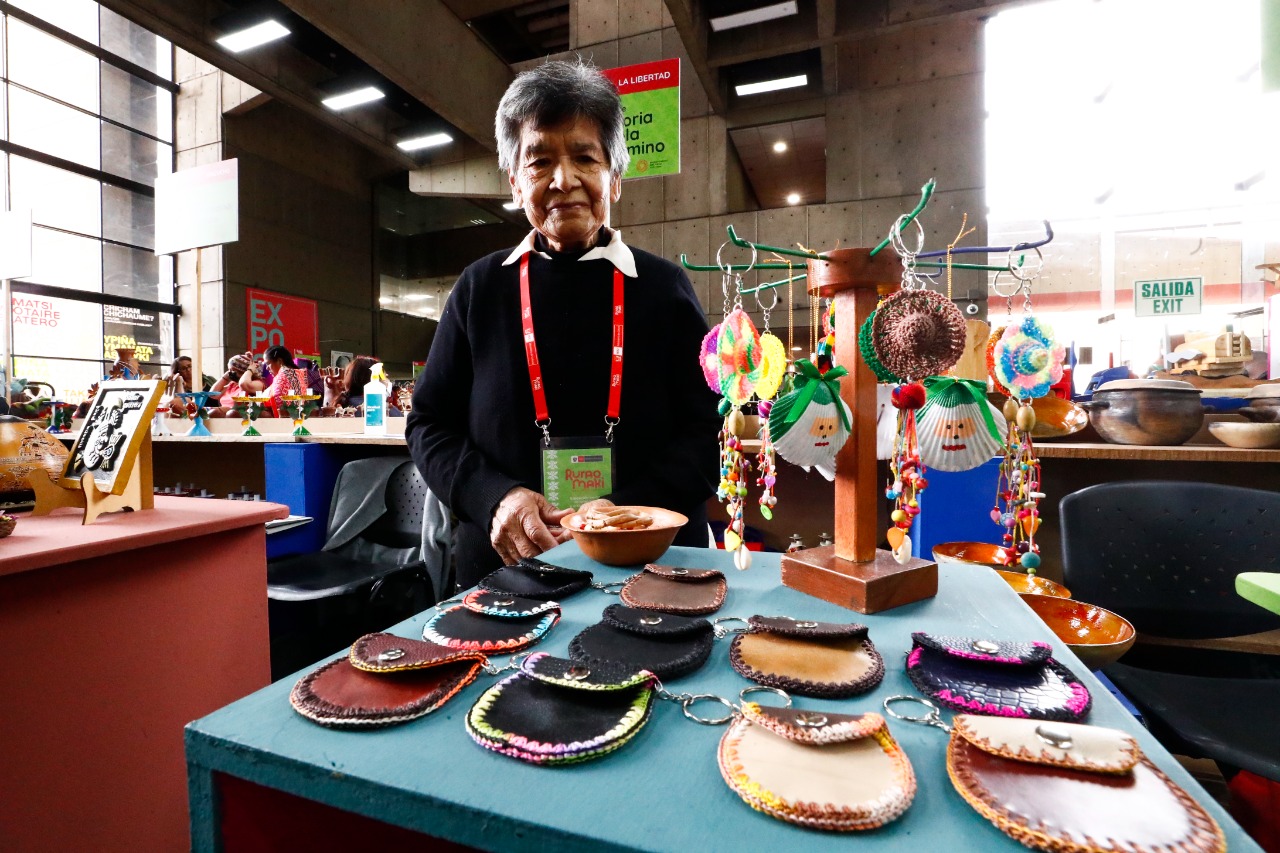 Ruraq maki: Artesanos ofrecen artículos tradicionales desde cinco soles como regalo perfecto para esta navidad
