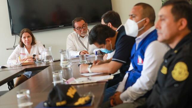 Reunión de ministra de la Producción, Sandra Belaunde, con autoridades de la región Lambayeque