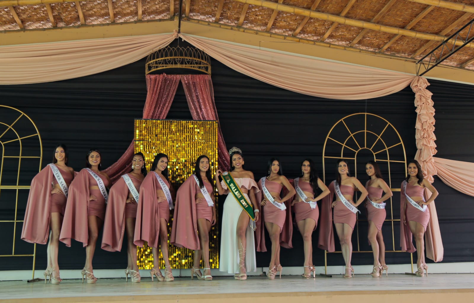presentación de las 10 candidatas al Miss Sullana 2022