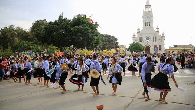  30 instituciones-entre asociaciones de danzas folklóricas y colegios de Sullana-han confirmado su participación
