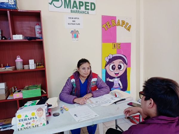 Oficina de Atención a las Personas con Discapacidad continúa con el taller de terapia de lenguaje