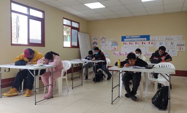 Personas con Discapacidad reciben clases gratuitas del Centro de Educación Básica Alternativa Ventura Ccalamaqui