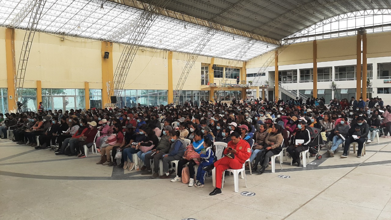 Con Multitudinaria Participación de Feriantes se Realizó Capacitación Organizada Por Electrocentro