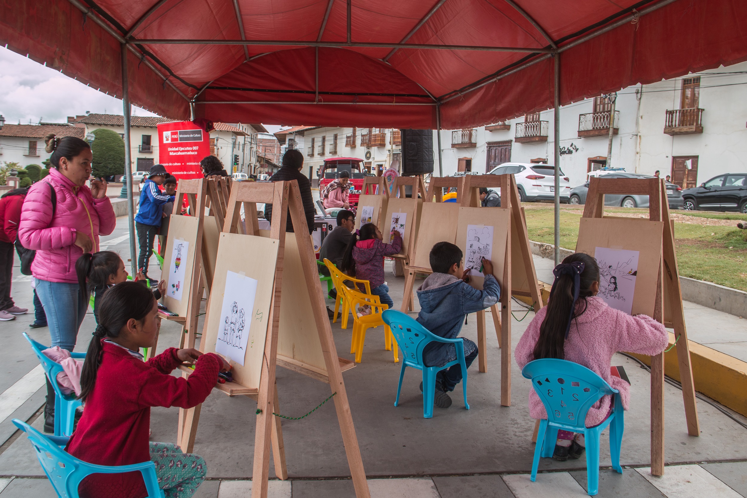 Ministerio de Cultura: realizan jornada cultural en espacios públicos de Huamachuco