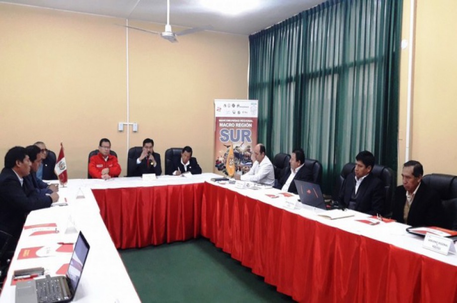 El PET participó en el Taller "Proyectos Hídricos de la Mancomunidad Macro Región Sur"
