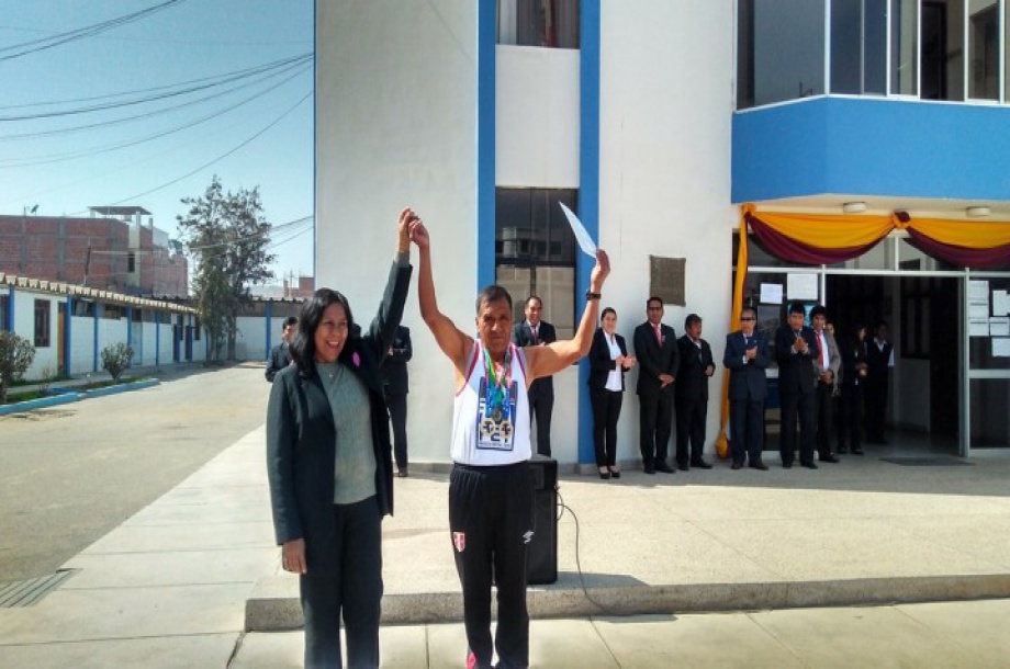 Trabajador atleta es reconocido por el Proyecto Especial Tacna
