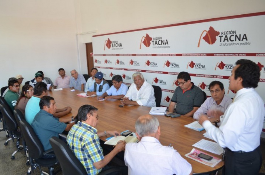 Reunión de representantes de la Junta de Usuarios y el PET