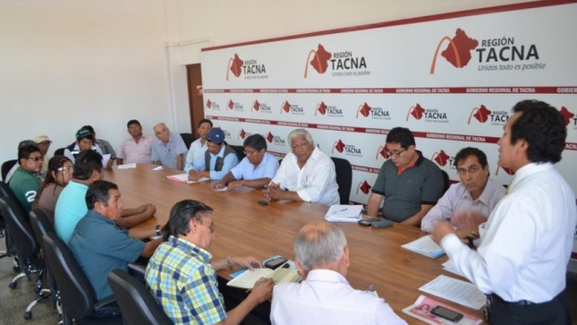 Reunión de representantes de la Junta de Usuarios y el PET