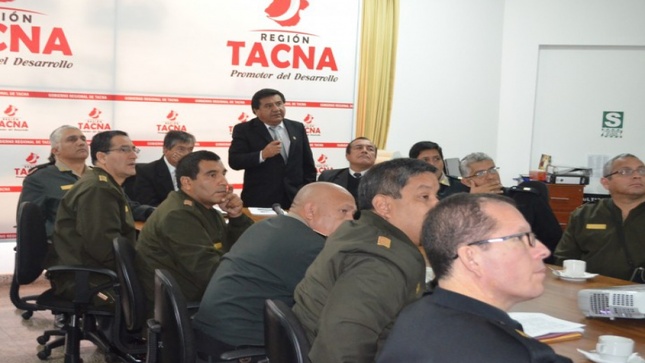 PET informó sobre la situación de los recursos hídricos en Tacna a maestrantes del CAEN