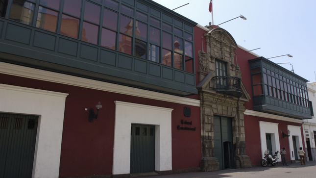 Fachada del TC en el Centro de Lima