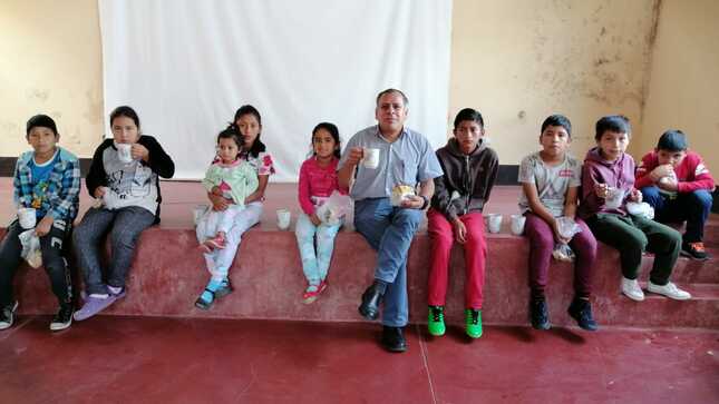 Chocolatada navideña "Compartamos juntos la magia de la Navidad" llegó al distrito de Sonche