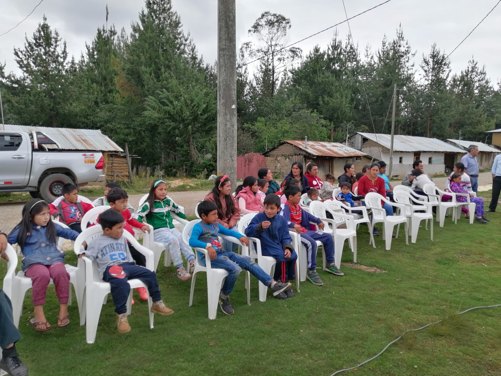 Chocolatada navideña "Compartamos juntos la magia de la Navidad" llegó al distrito de Sonche