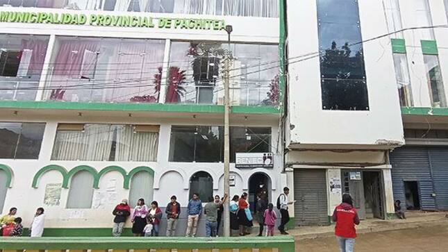 Contraloría advierte falta de rendición de viáticos y encargos por S/ 216 mil en municipio de Pachitea