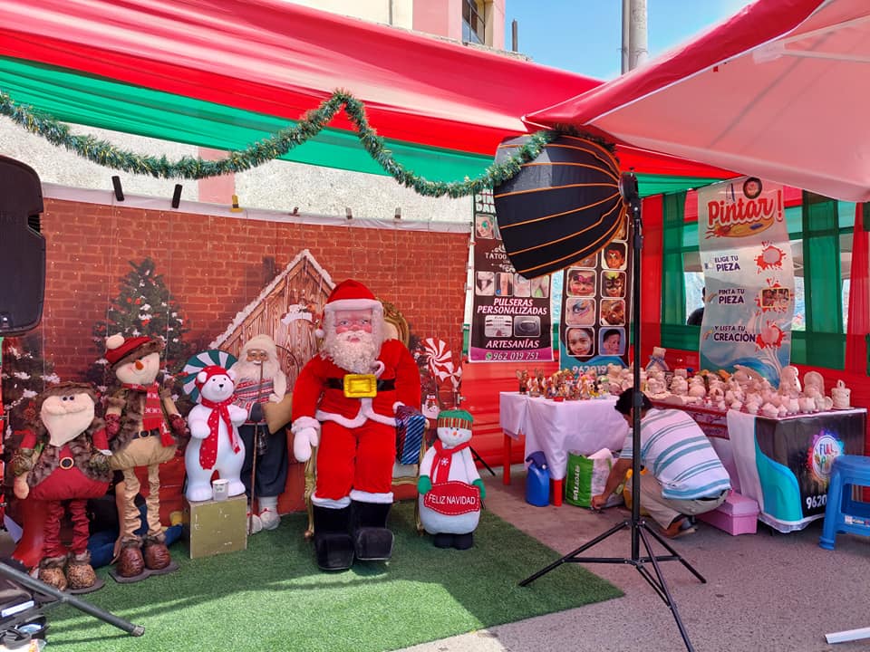 Se realiza Gran Feria de Emprendedores "Compartiendo Amor en Navidad"
