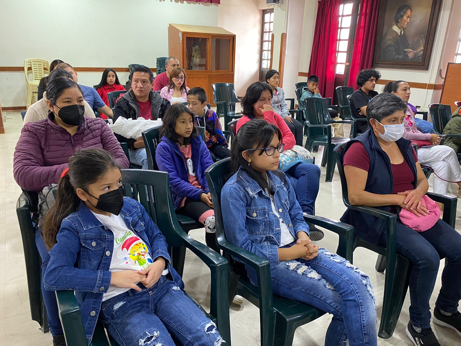 Municipalidad de Chachapoyas reconoce a docente y estudiantes del taller de arte y diseño “Rurranei”
