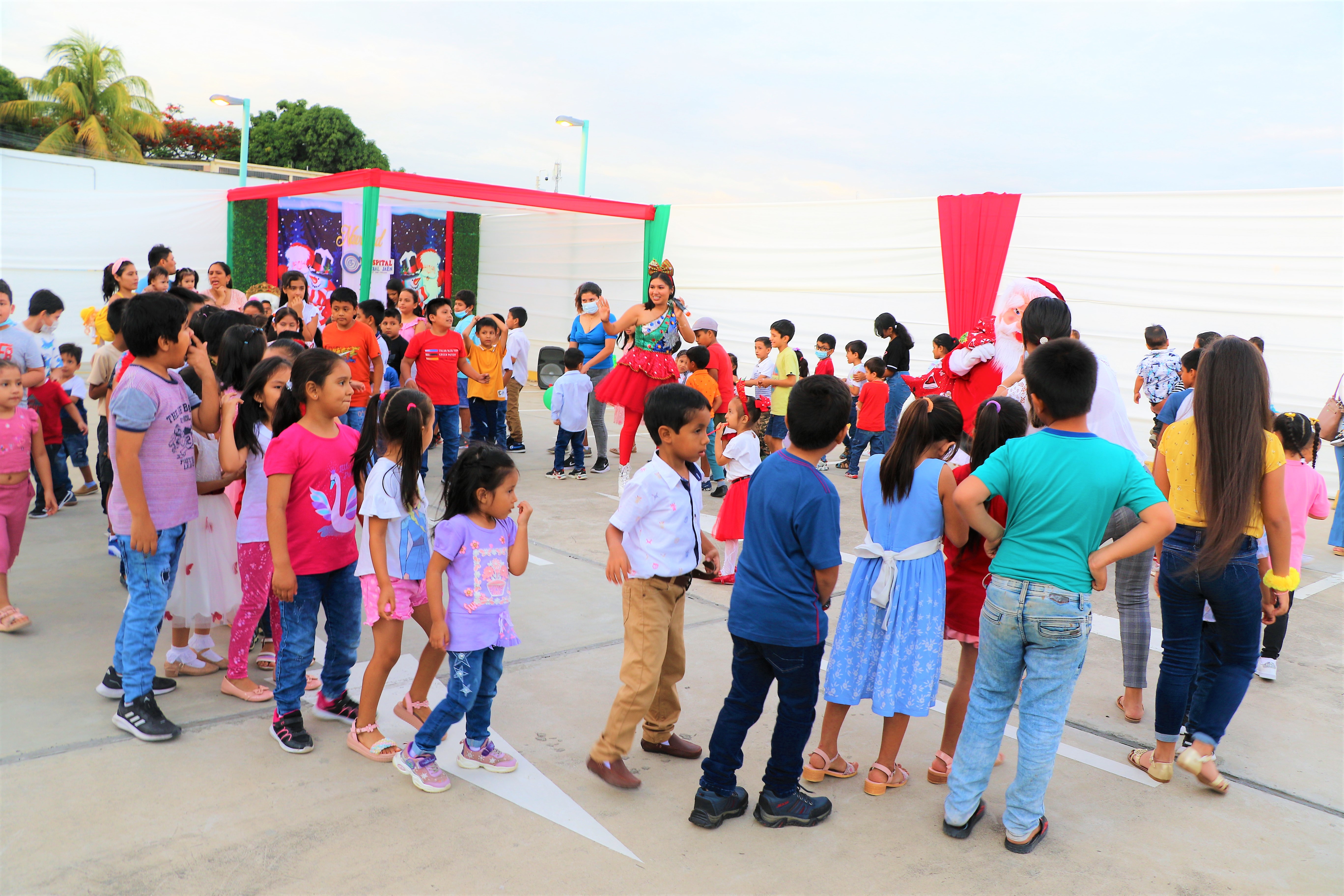 Navidad hijos trabajadores HGJ