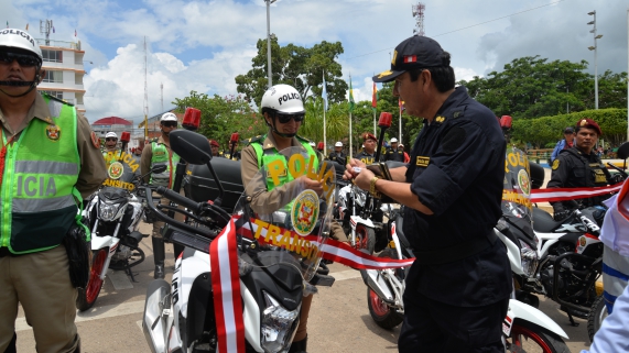 EQUIPOS POLICIALES