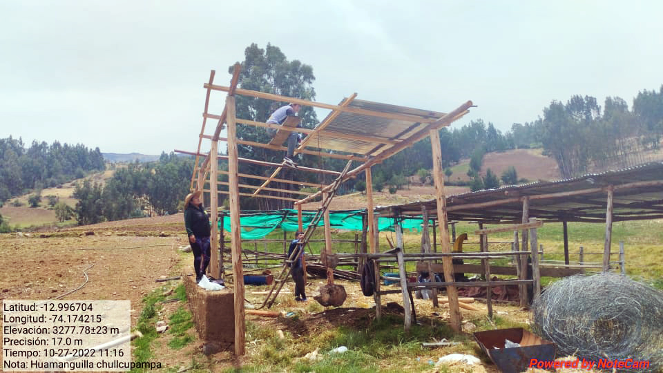 Construcción de cobertizos, heniles y silos en las provincias de La Mar y Huanta