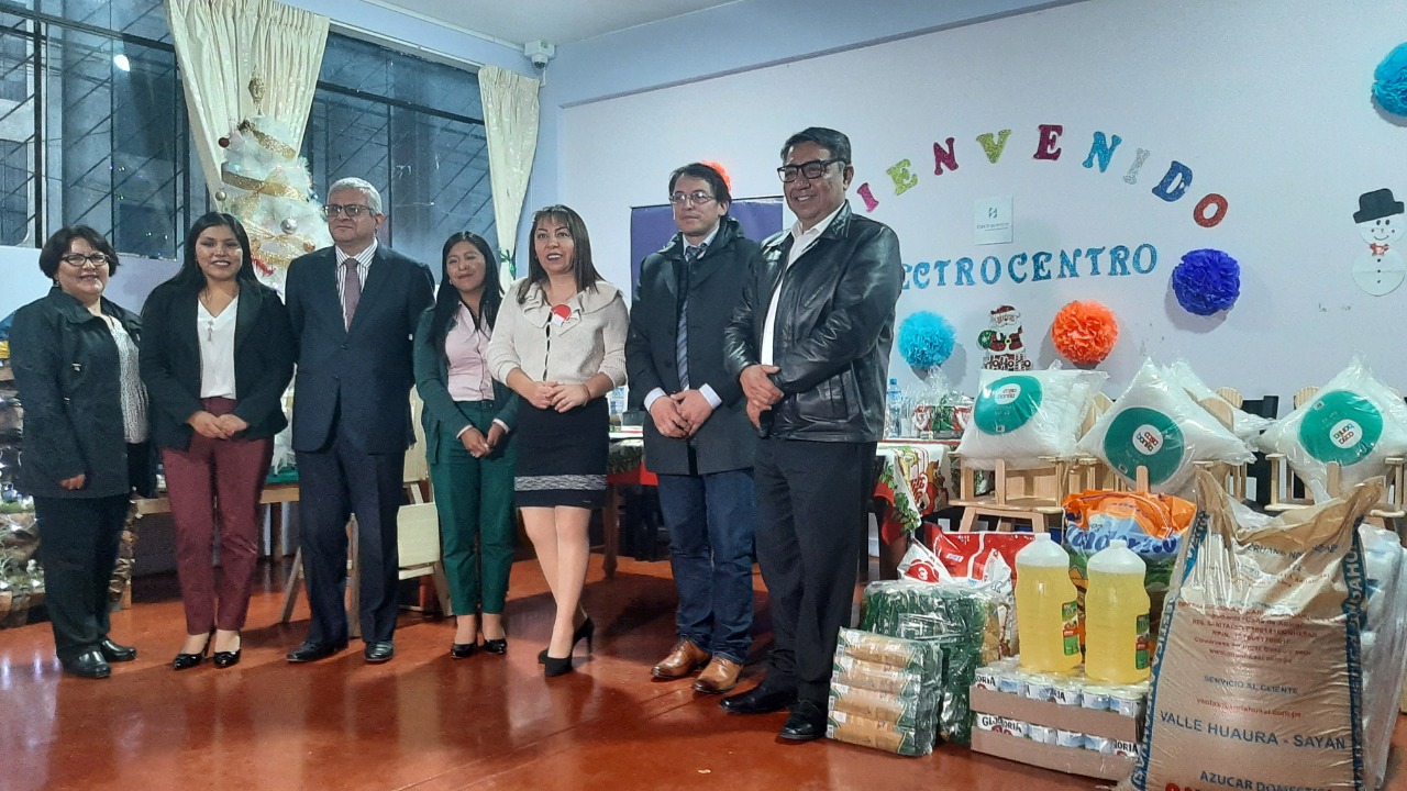Electrocentro Llevó Alegría por Navidad a Hogar de Madres Adolescentes