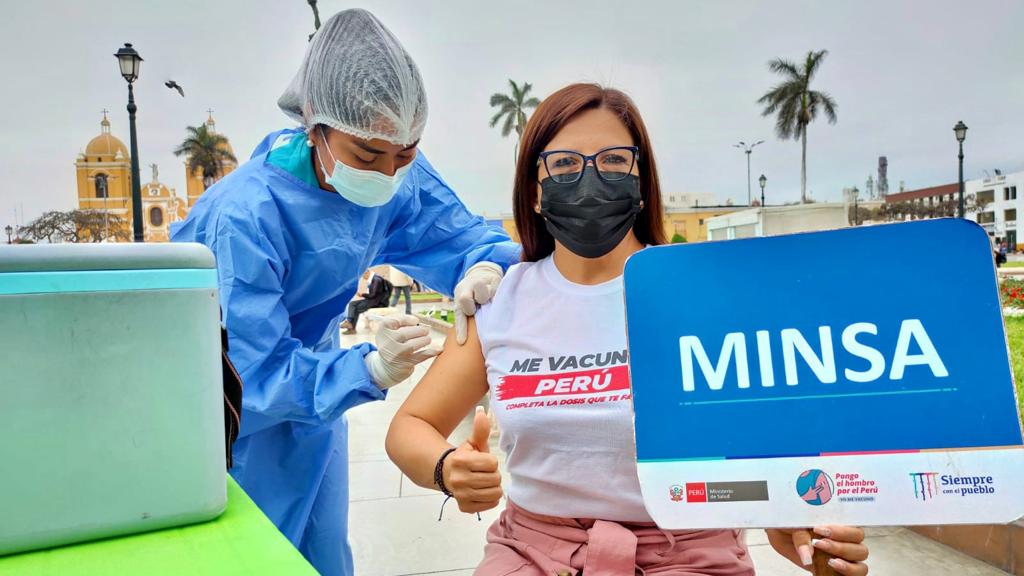 Covid-19 Ica, Callao, Lima, Áncash, Tumbes, Moquegua y La Libertad superan el 80 % de cobertura con tercera dosis en mayores de 12 años