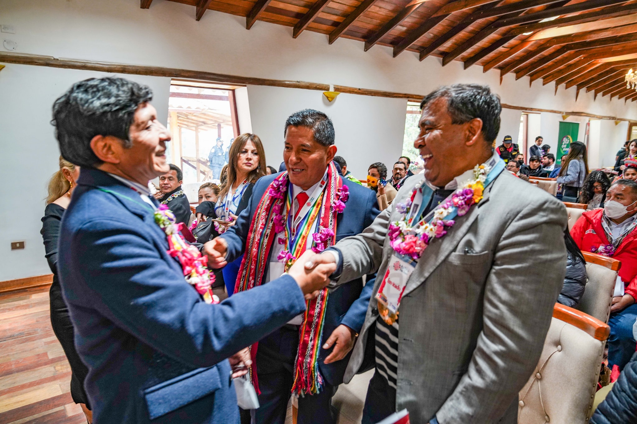 Alcalde de Urubamba felicita al distrito de Ollantaytambo por el reconocimiento como "Primer pueblo de encanto del Perú"