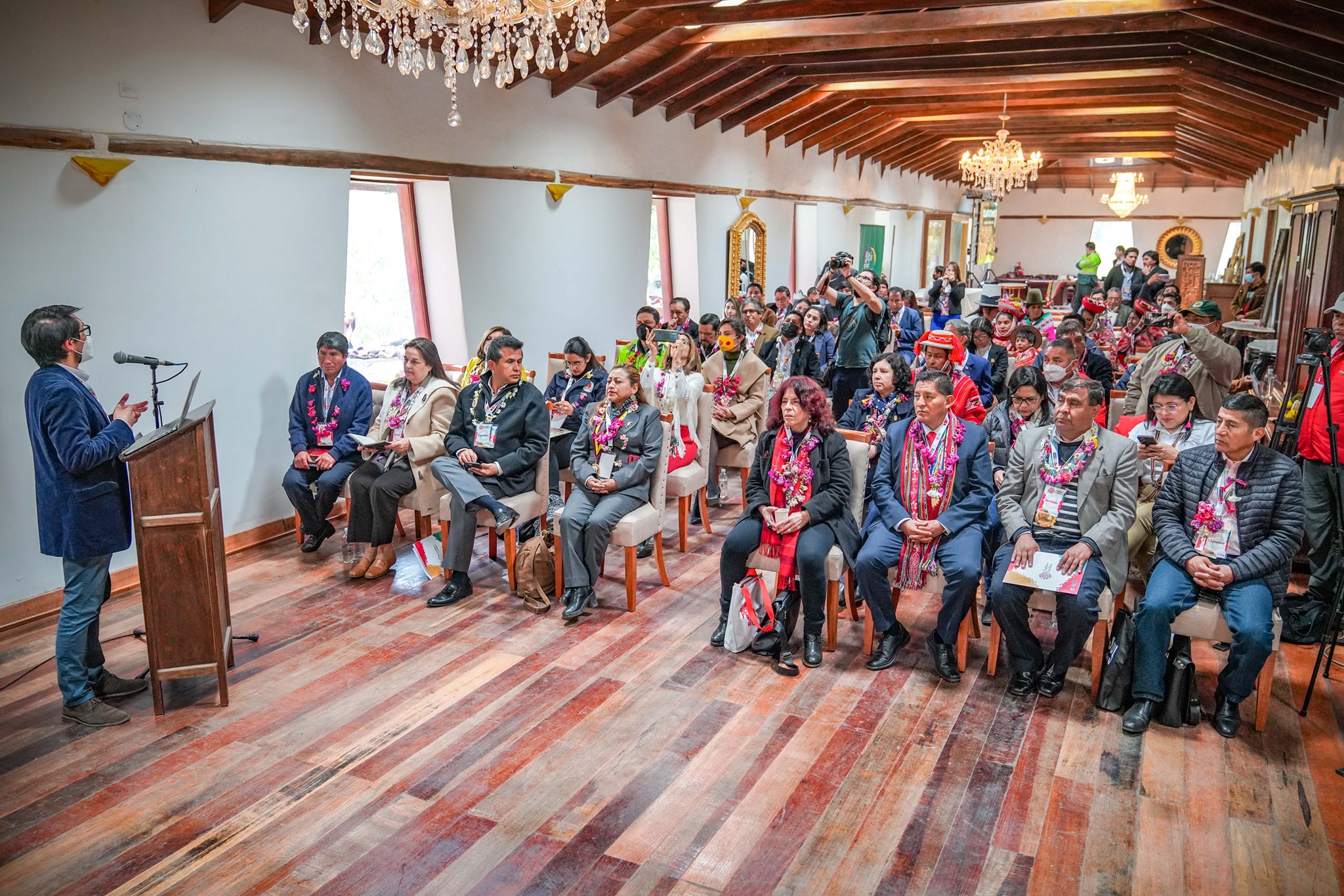 Alcalde de Urubamba felicita al distrito de Ollantaytambo por el reconocimiento como "Primer pueblo de encanto del Perú"