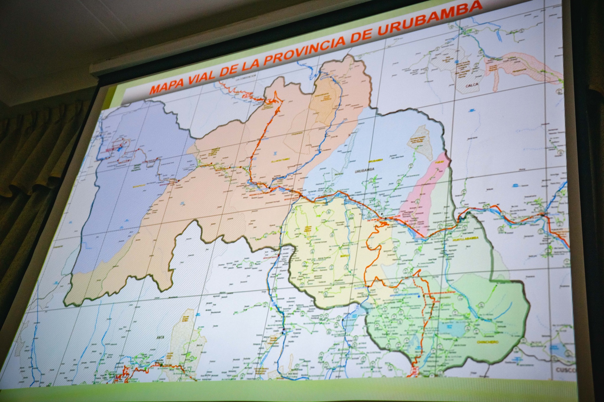 Municipalidad de Urubamba realizó taller de capacitación y asistencia técnica sobre la gestión de la infraestructura vial rural