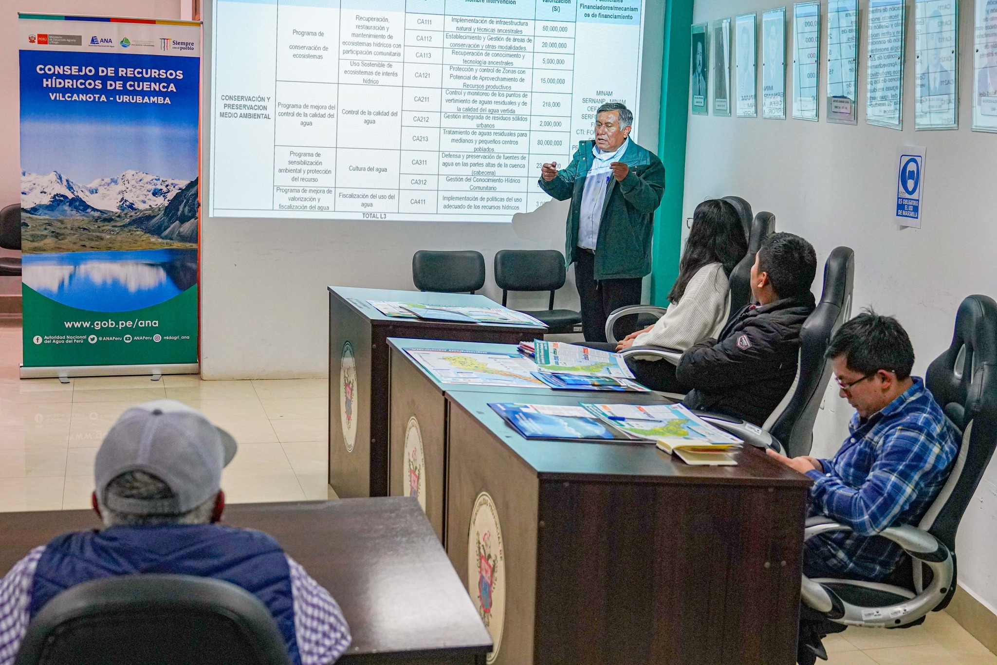 Funcionarios de municipio de Urubamba fueron capacitados sobre plan de gestión de recursos hídricos de cuenca interregional Vilcanota